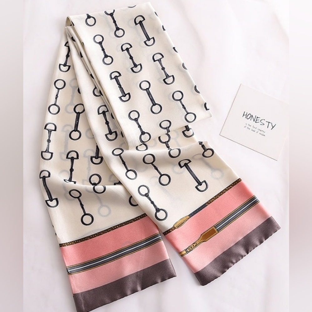 Elegant White and Pink Patterned Silk Scarf - Picture 2 of 4